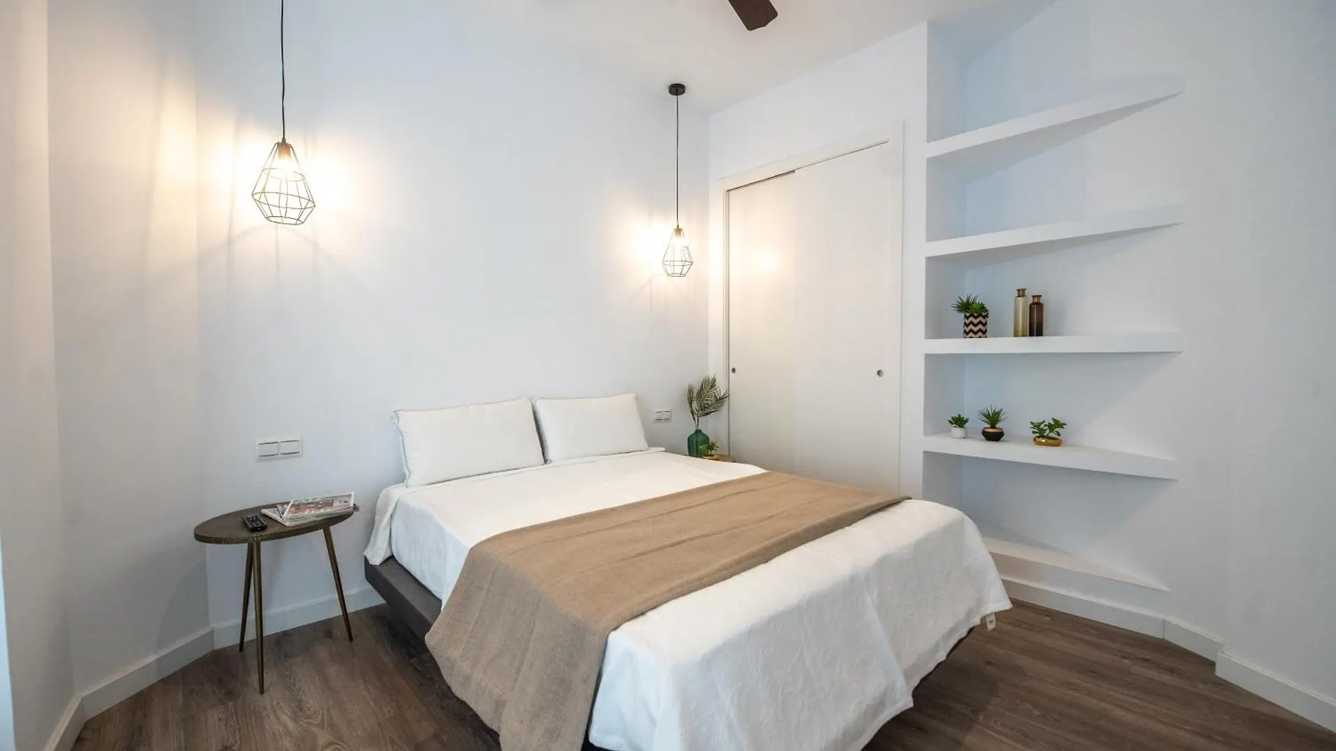 Suites La Merced Málaga 0*,