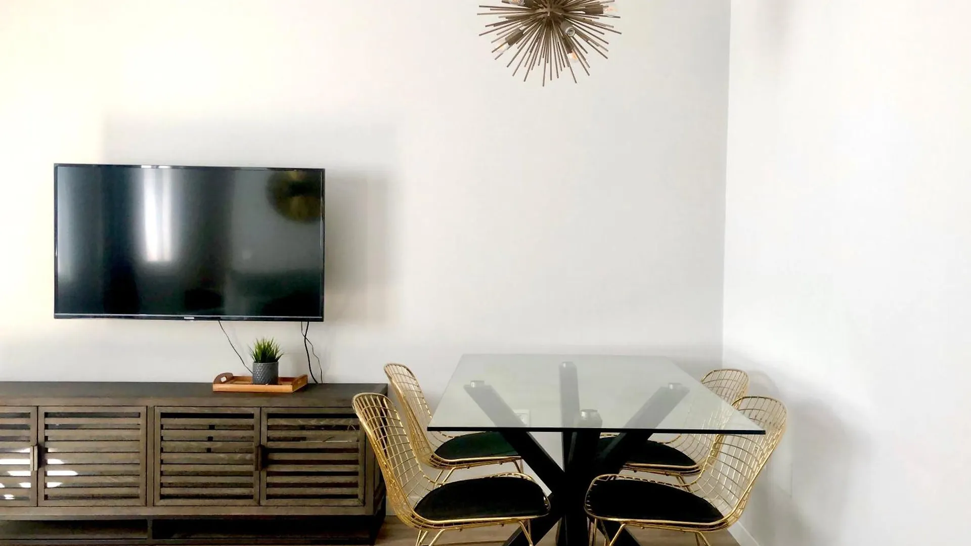 Lägenhet Suites La Merced Málaga