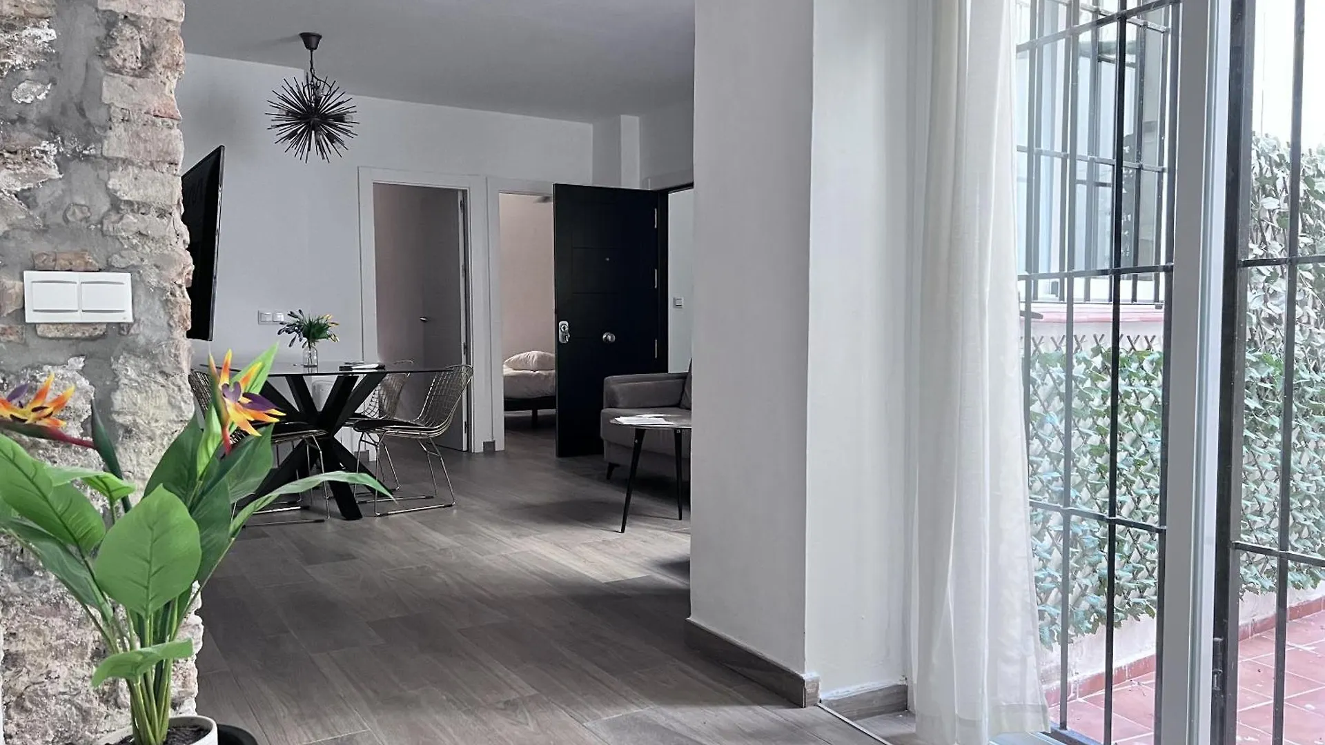 Lägenhet Suites La Merced Málaga